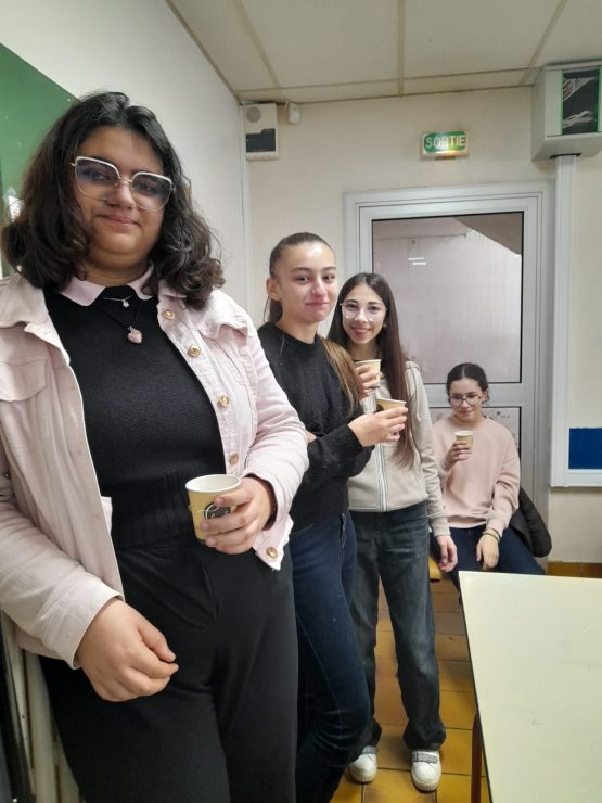 fd9ccce1 b539 45a6 85ae b546be7ad670