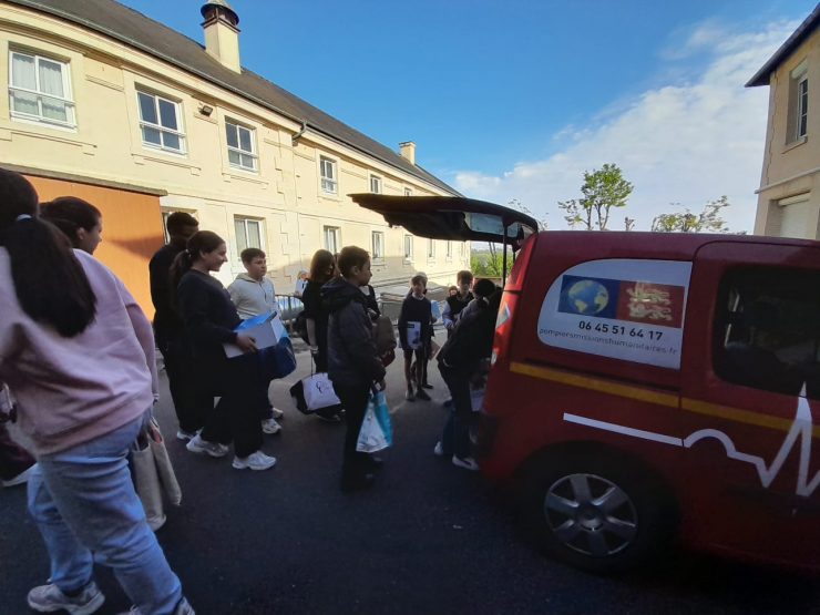 Quand la solidarité fait grandir toute une école ! 6 whatsapp image 2026 04 27 at 202516
